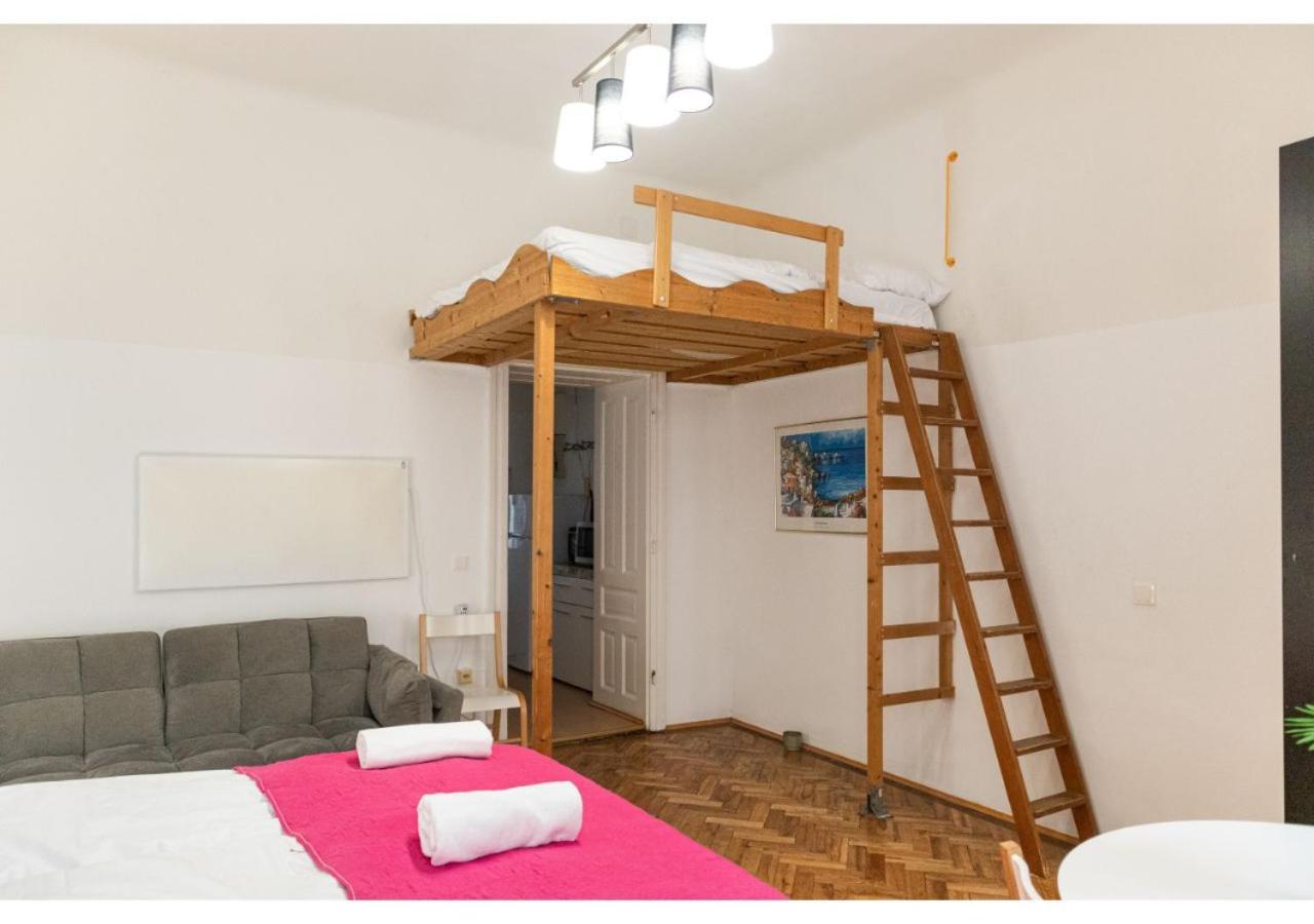 Optimal Apartment, 5 Persons, Long Stay Discount Bécs Kültér fotó